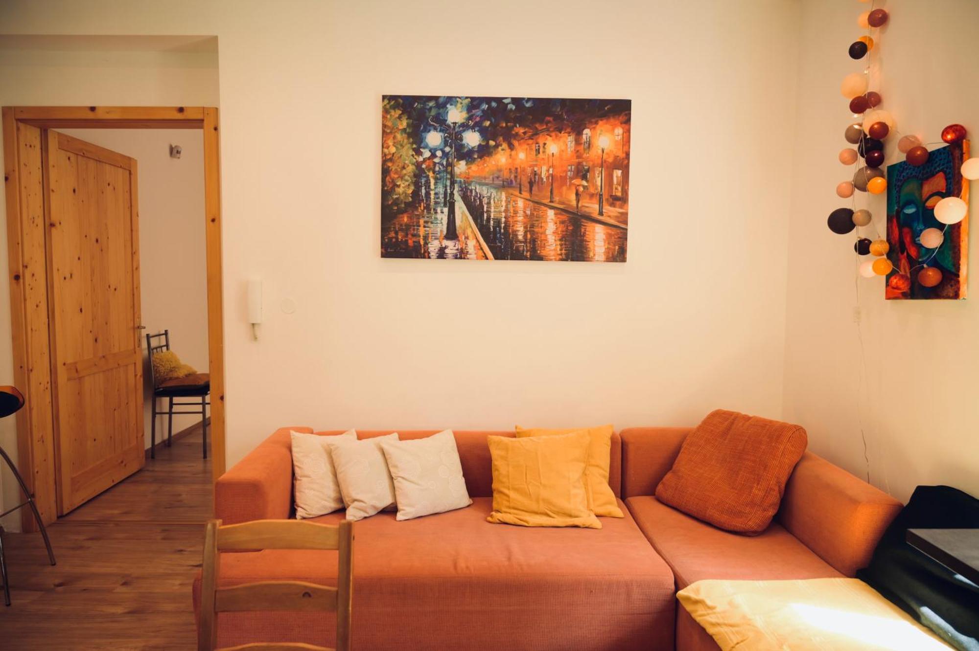 Cozy Hillside Home In Budapest With Patio Eksteriør billede